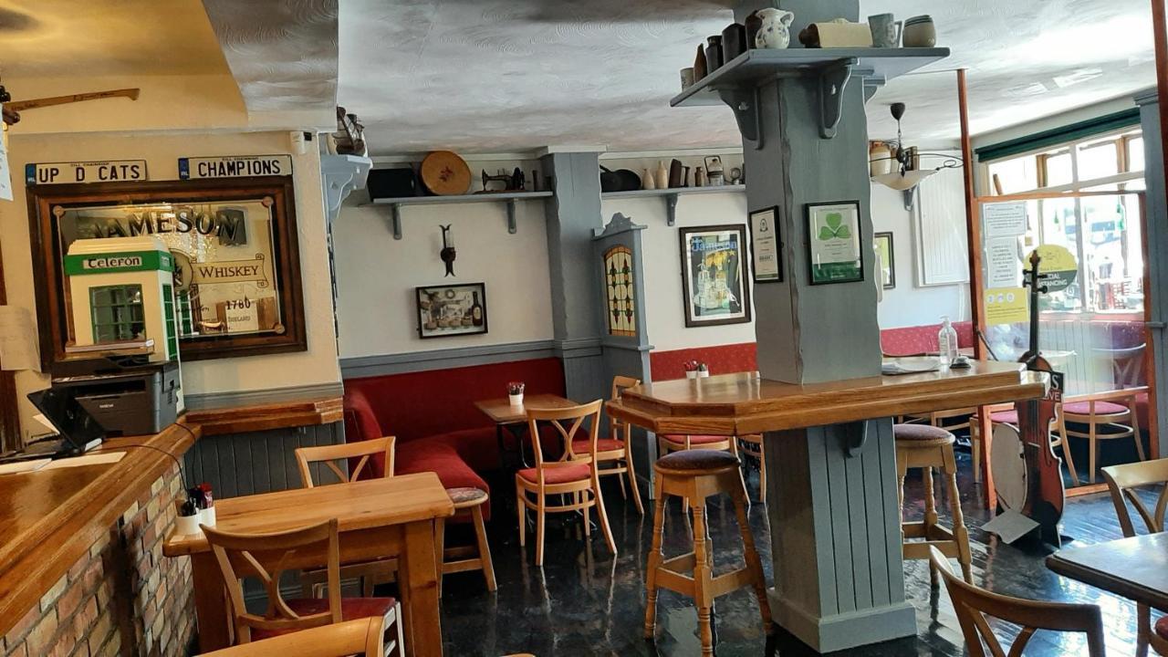 The 'Rafter'S Gastropub Hotel Килкени Екстериор снимка